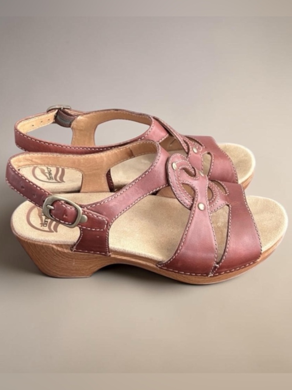 Dansko Sigrid Brown Leather Comfort Clog Sandals Size EU 40, US 9.5-10